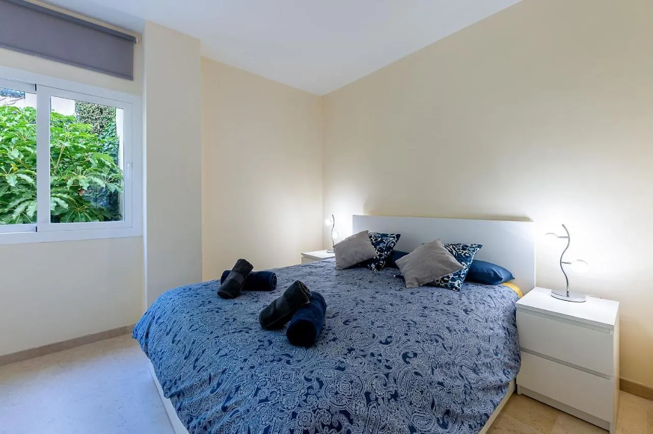 Green Hills Chic 3 Bed Apt Elviria, Marbella